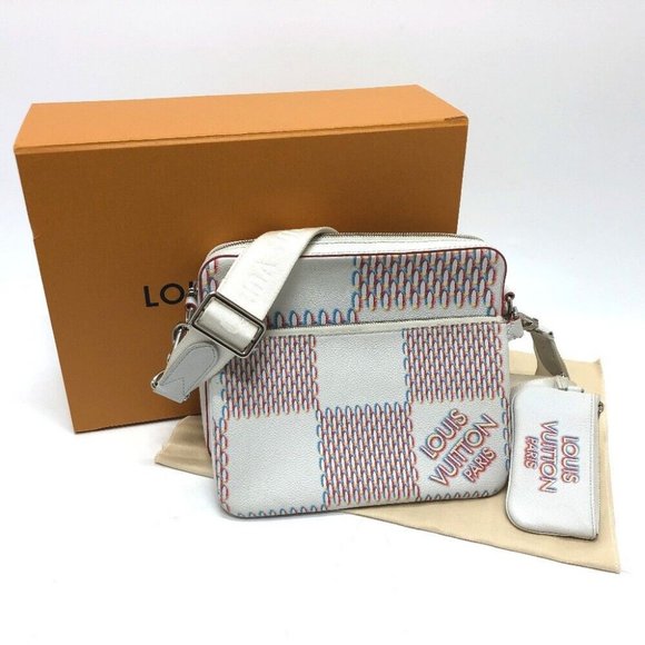 Auth LOUIS VUITTON M20665 damier giant spray Trio-Messenger Bag Shoulder Bag - Picture 1 of 16